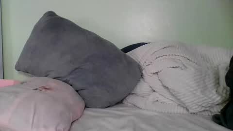 Snapshot of flower748 chatting on 03/16/26, 09:57 flower748 online show from 03/16/26, 09:57