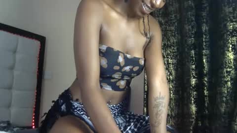 Snapshot of flower748 chatting on 06/04/26, 06:47 flower748 online show from 06/04/26, 06:47