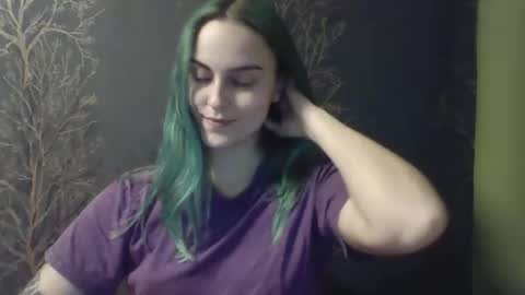 Ambika 3 online show from 12/22/25, 11:40