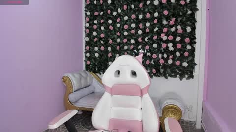 Dulce online show from 01/18/25, 11:43