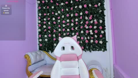 Dulce online show from 01/28/25, 02:21