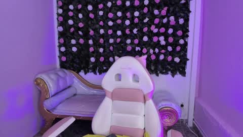 Dulce online show from 02/06/25, 02:26