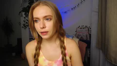 flower_elf online show from 11/16/25, 04:56