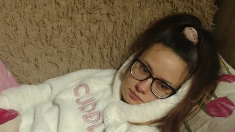 say meow and send tip  online show from 12/11/24, 07:46