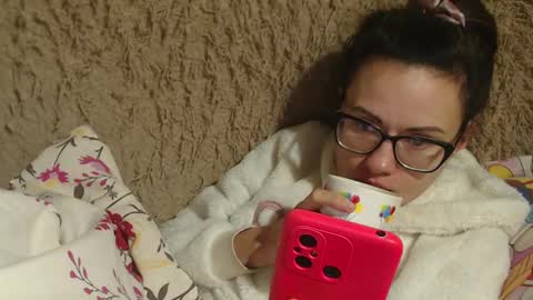 say meow and send tip  online show from 02/08/25, 10:08