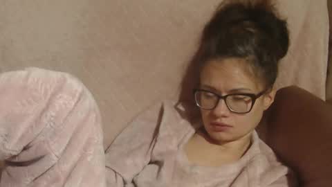 say meow and send tip  online show from 12/05/25, 03:20