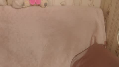 Snapshot of flowercandydoll chatting on 03/17/26, 10:29 say meow and send tip online show from 03/17/26, 10:29