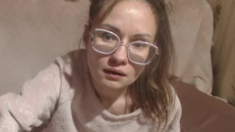 Snapshot of flowercandydoll chatting on 04/12/26, 03:17 say meow and send tip online show from 04/12/26, 03:17