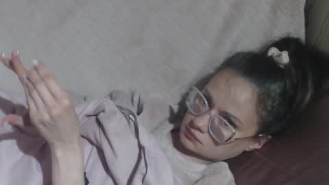Snapshot of flowercandydoll chatting on 04/25/26, 05:21 say meow and send tip online show from 04/25/26, 05:21