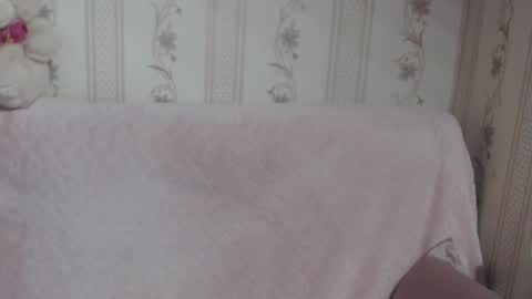 say meow and send tip  online show from 02/09/26, 07:56