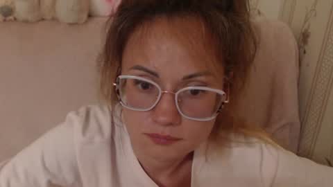 Snapshot of flowercandydoll1313 chatting on 06/19/26, 02:54 say meow and send tip online show from 06/19/26, 02:54