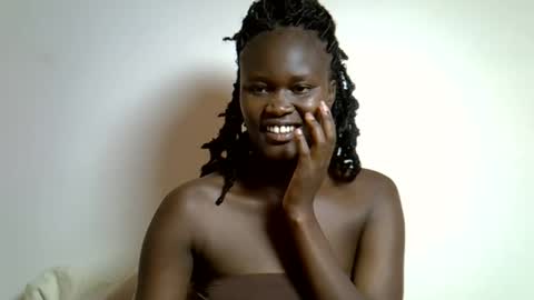 flowerdiva002 online show from 11/06/25, 09:10