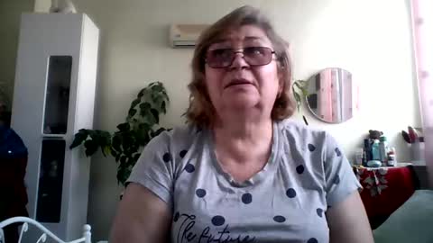 Flowerlower online show from 02/23/25, 06:28