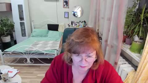 Flowerlower online show from 02/04/26, 06:25