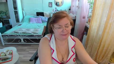 Flowerlower online show from 02/15/26, 08:02