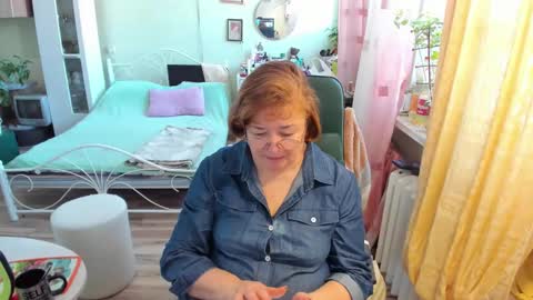 Flowerlower online show from 02/18/26, 07:26