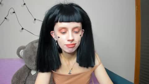 Flower online show from 09/13/25, 03:12