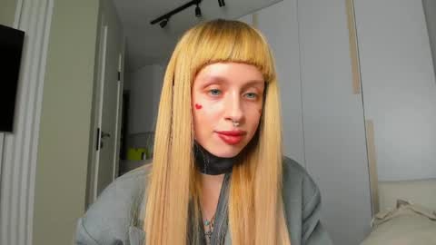 Flower online show from 04/11/26, 04:22