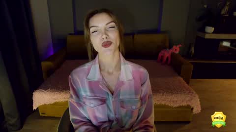 Katrin online show from 05/22/26, 08:47