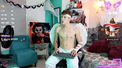 flowers109 online show from 10/28/25, 12:14