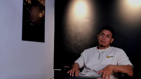 Snapshot of floyd212_vibes chatting on 03/16/26, 12:20 floyd online show from 03/16/26, 12:20