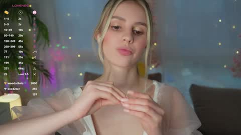 Adeline online show from 01/29/25, 12:13