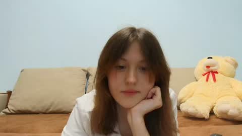 fluffy_dolll online show from 07/28/26, 08:52