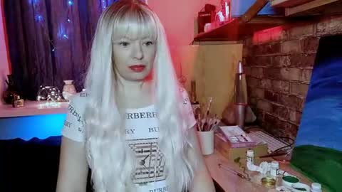 Snapshot of fluffy_duffy962 chatting on 07/10/26, 08:40 Irene online show from 07/10/26, 08:40