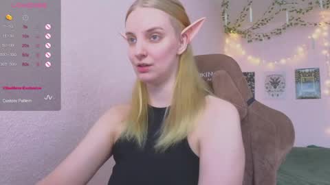 Agatha online show from 04/15/26, 10:44