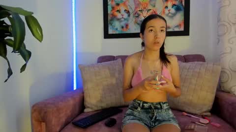 Flufi 740 online show from 10/09/25, 10:57