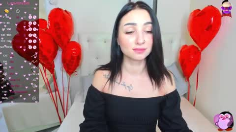 Lina online show from 02/16/25, 11:16