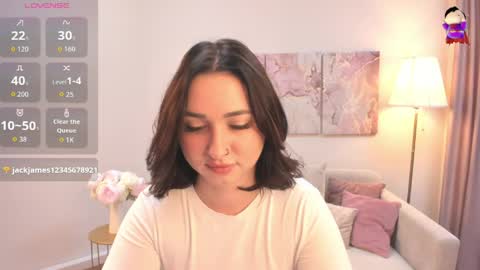 Lina online show from 03/31/26, 11:49