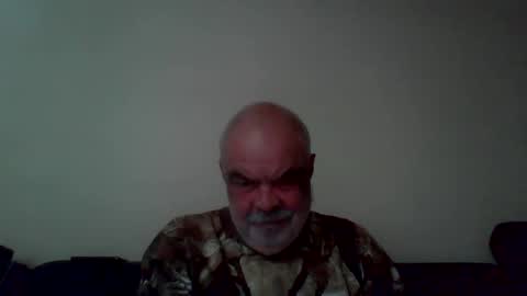 Snapshot of flutto chatting on 05/31/26, 07:04 flutto online show from 05/31/26, 07:04