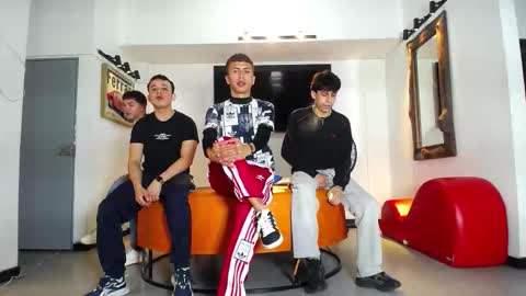 flyckers online show from 01/11/26, 10:15