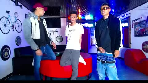 flyckers online show from 04/09/26, 12:43