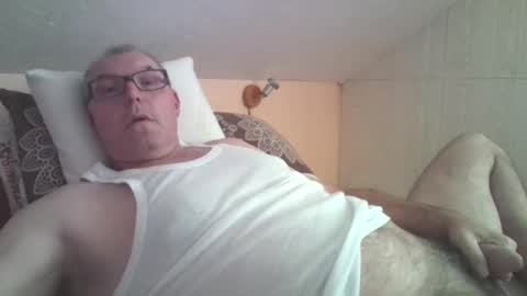 Snapshot of fojtik chatting on 10/21/25, 12:17 Fojtik online show from 10/21/25, 12:17