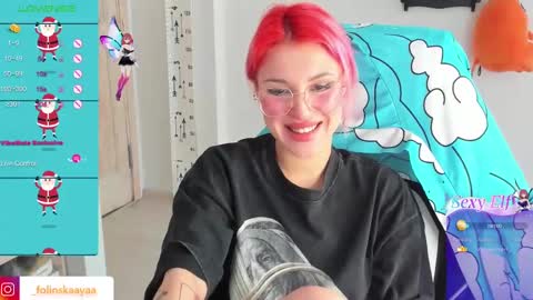 Snapshot of folinskaayaa chatting on 12/22/24, 07:44 folinskaayaa online show from 12/22/24, 07:44