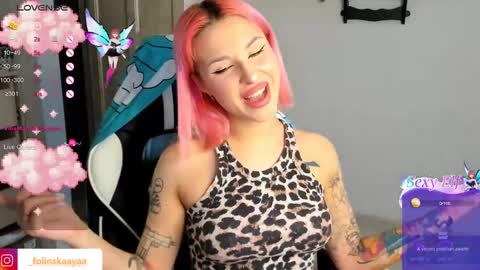 Snapshot of folinskaayaa chatting on 01/20/25, 09:03 folinskaayaa online show from 01/20/25, 09:03