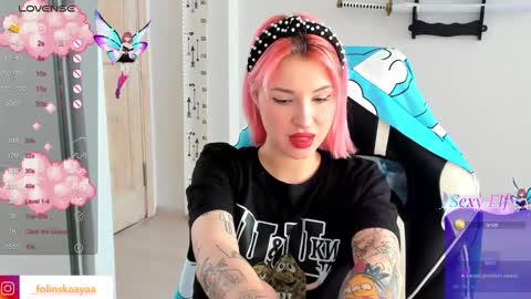 Snapshot of folinskaayaa chatting on 01/24/25, 07:51 folinskaayaa online show from 01/24/25, 07:51