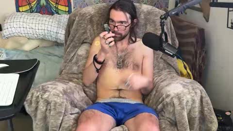 Snapshot of folkemord69 chatting on 03/04/26, 03:40 Chris online show from 03/04/26, 03:40