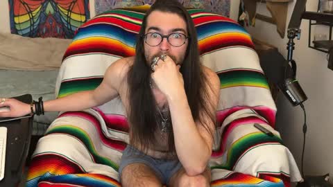 Snapshot of folkemord69 chatting on 03/30/26, 12:50 Chris online show from 03/30/26, 12:50