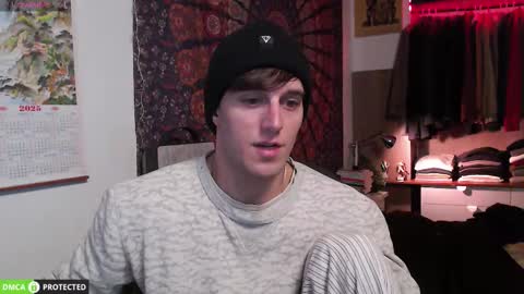 Snapshot of folleti7 chatting on 12/02/25, 07:47 Folleti online show from 12/02/25, 07:47