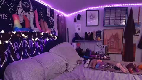 Snapshot of fondadix_ chatting on 01/27/25, 07:56 Fonda Dix online show from 01/27/25, 07:56