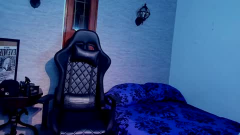 Snapshot of foniland_ chatting on 03/31/26, 02:35 Foni online show from 03/31/26, 02:35