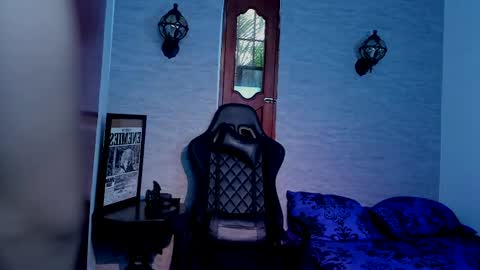 Snapshot of foniland_ chatting on 04/01/26, 08:17 Foni online show from 04/01/26, 08:17