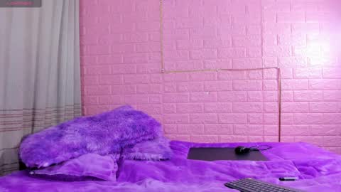 Snapshot of fonsecanezuko chatting on 03/08/25, 01:39 fonseca nezuko online show from 03/08/25, 01:39