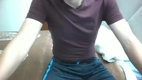 fonzi_flores online show from 10/14/25, 09:10