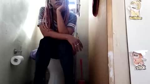 foofiefillup online show from 11/19/25, 07:08