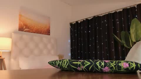 Molly online show from 02/07/26, 05:05