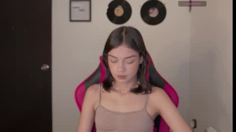 forbidden candy  online show from 02/25/26, 08:18